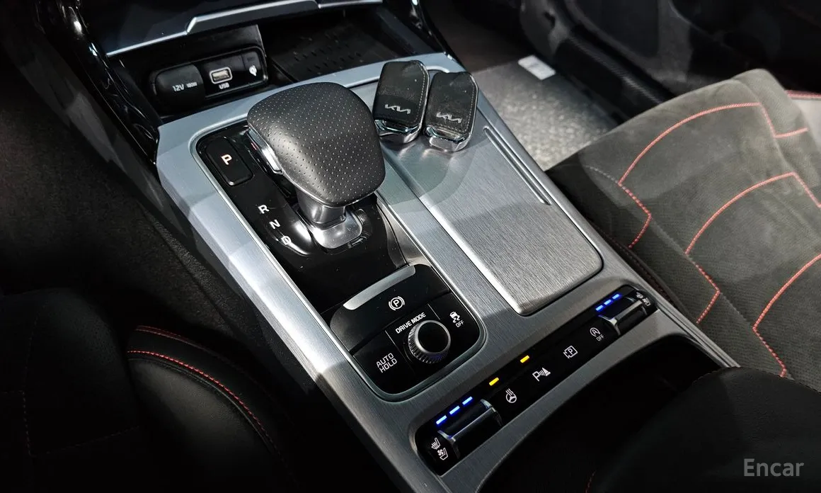 Фото 9 - Kia Stinger