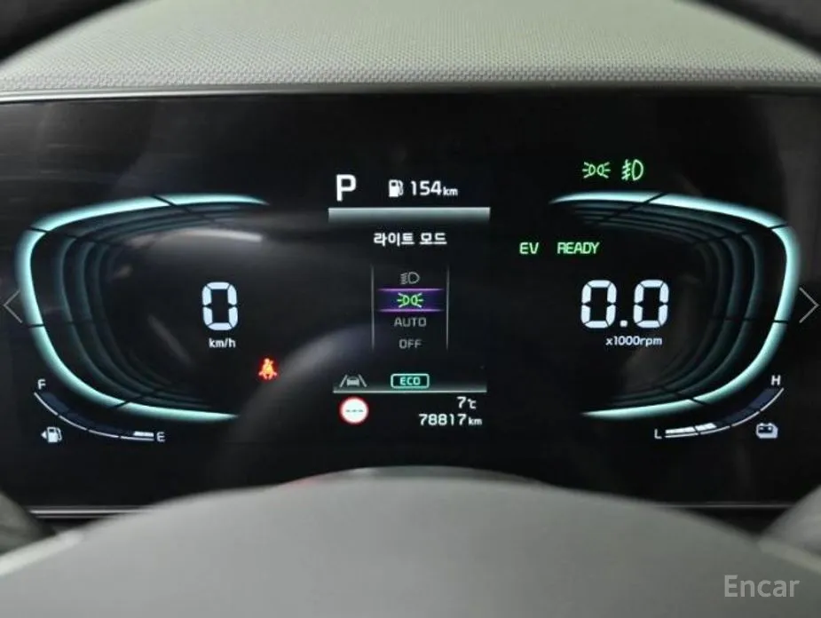 Фото 8 - Kia Niro