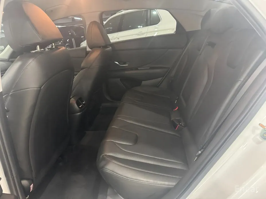 Фото 7 - Hyundai Avante