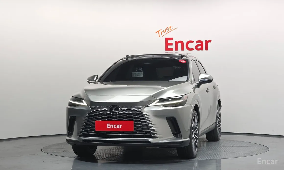 Фото 3 - Lexus RX