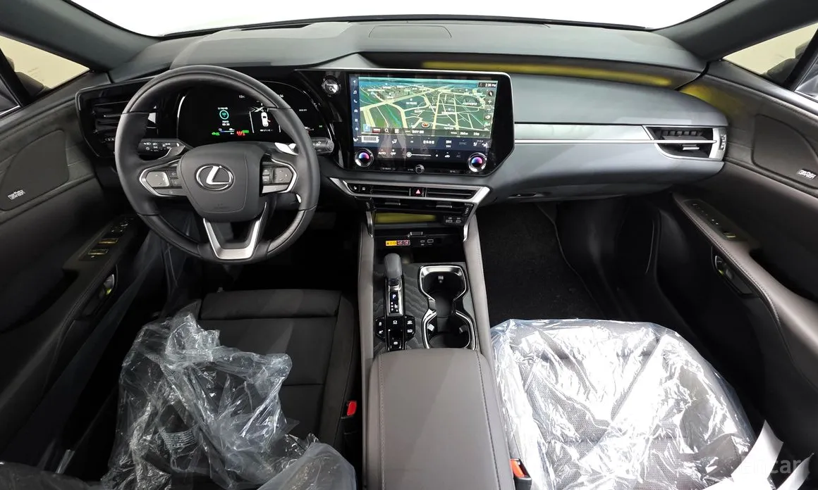 Фото 7 - Lexus RX