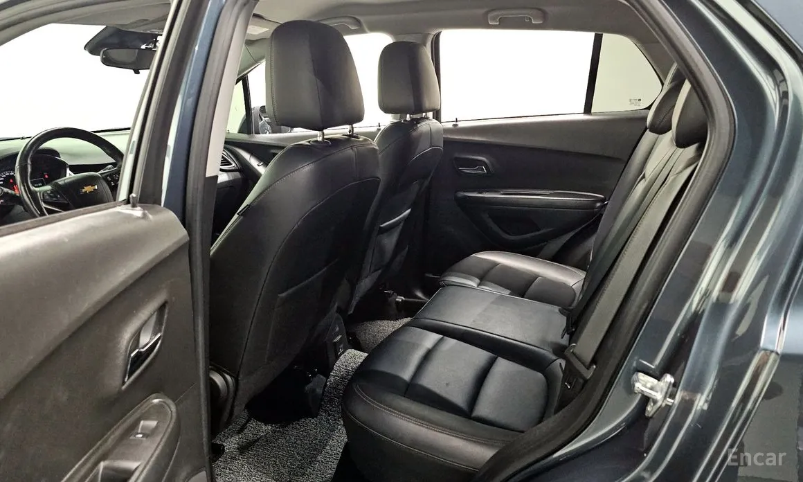 Фото 11 - Chevrolet Trax