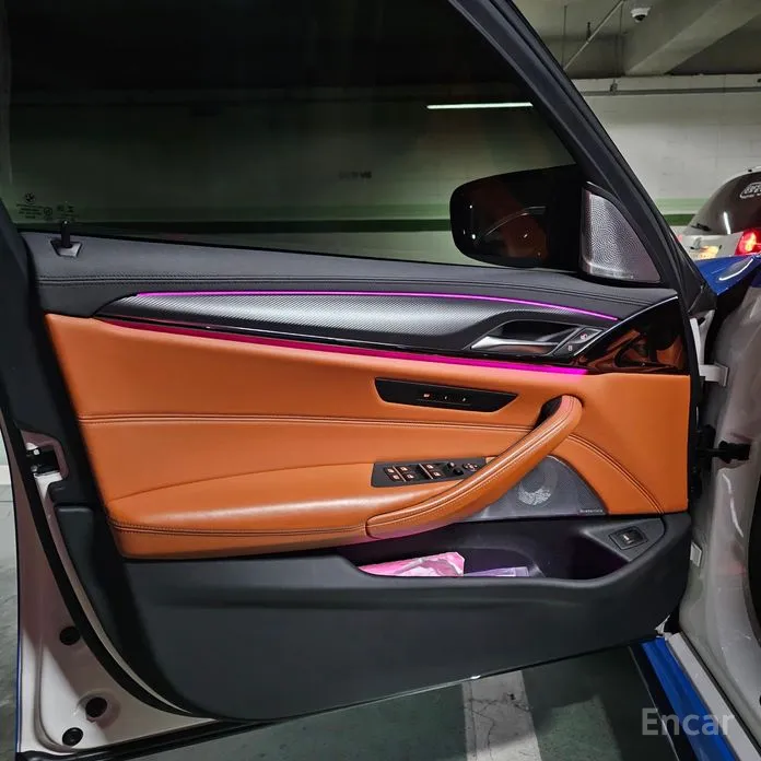 Фото 10 - BMW M5