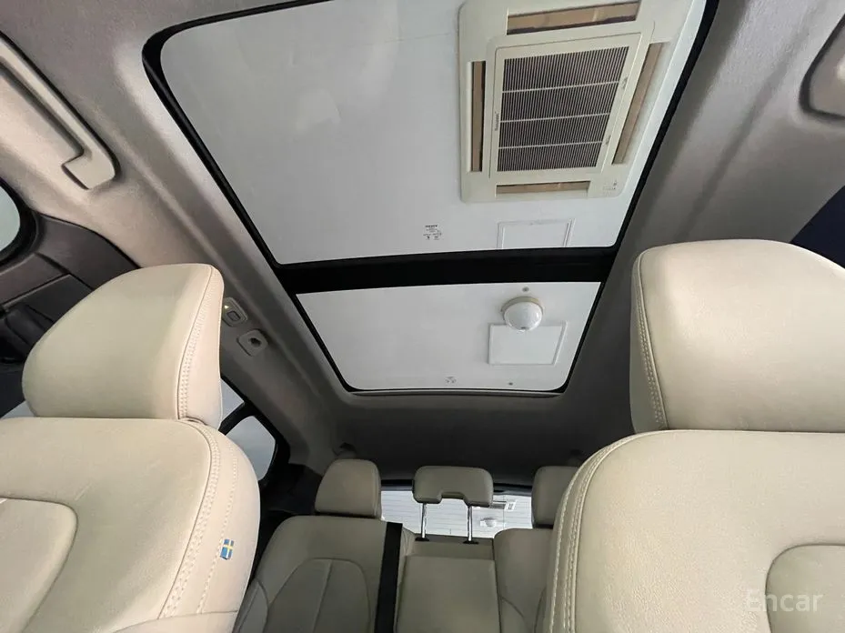 Фото 20 - Volvo XC40