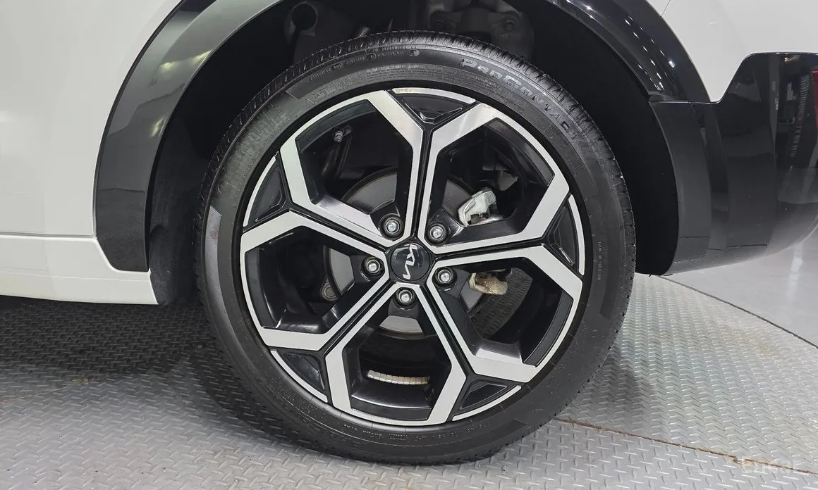 Фото 5 - Kia Niro