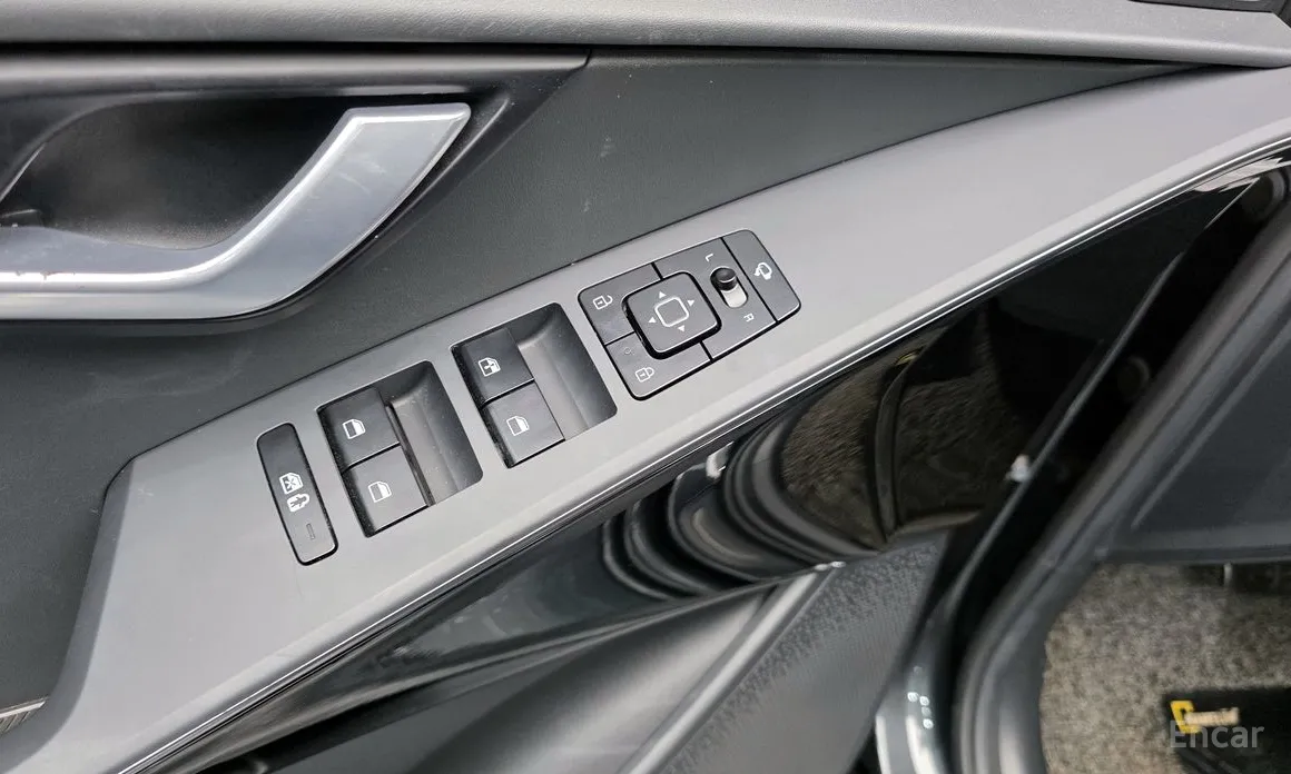 Фото 16 - Kia Niro