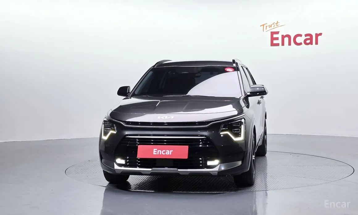 Фото 3 - Kia Niro