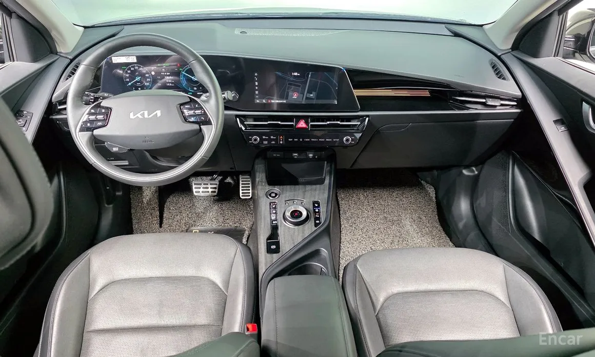 Фото 7 - Kia Niro