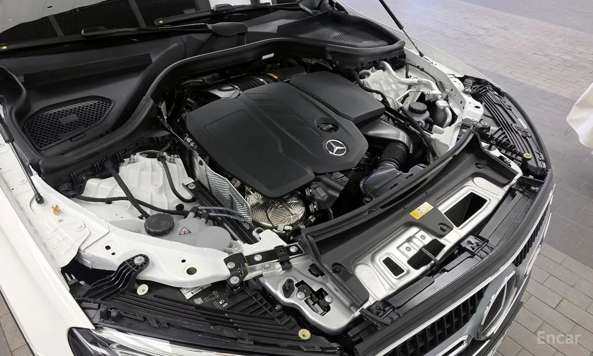 Фото 6 - Mercedes-Benz GLC-Class