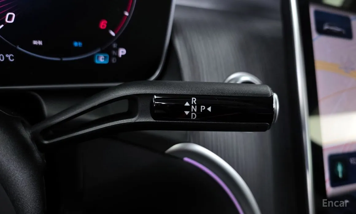 Фото 9 - Mercedes-Benz GLC-Class