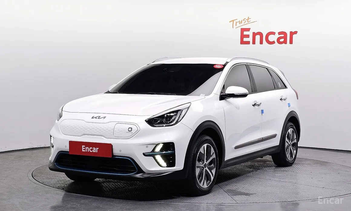 Photo 1 - Kia Niro