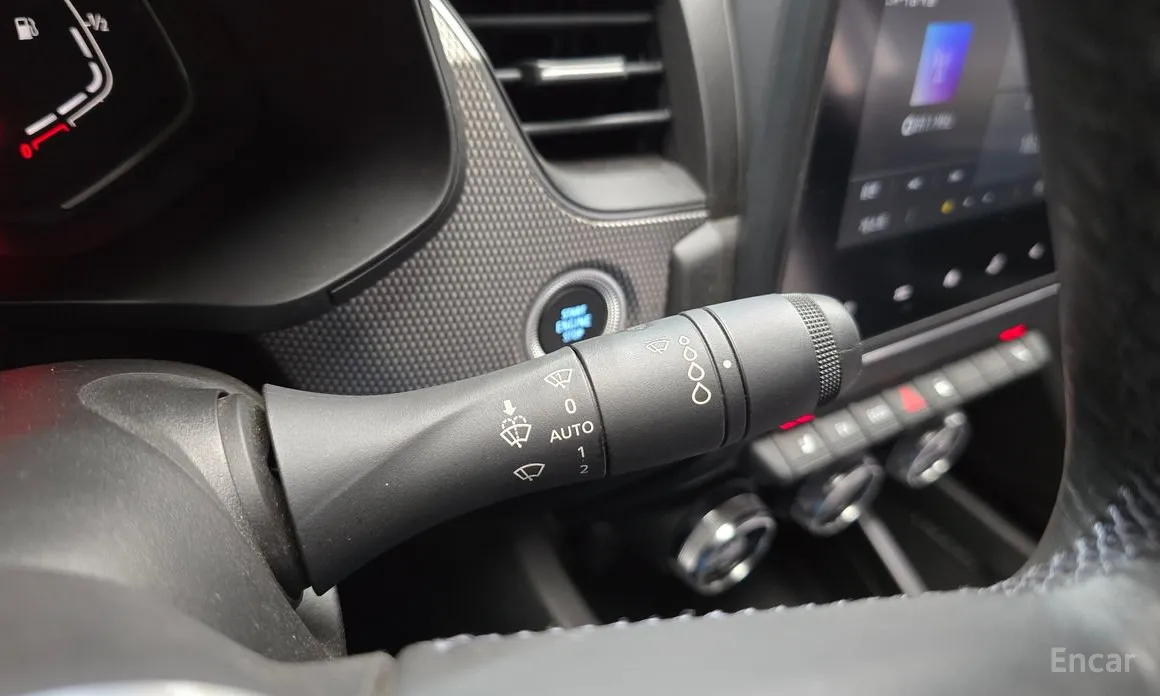 Фото 17 - Renault XM3