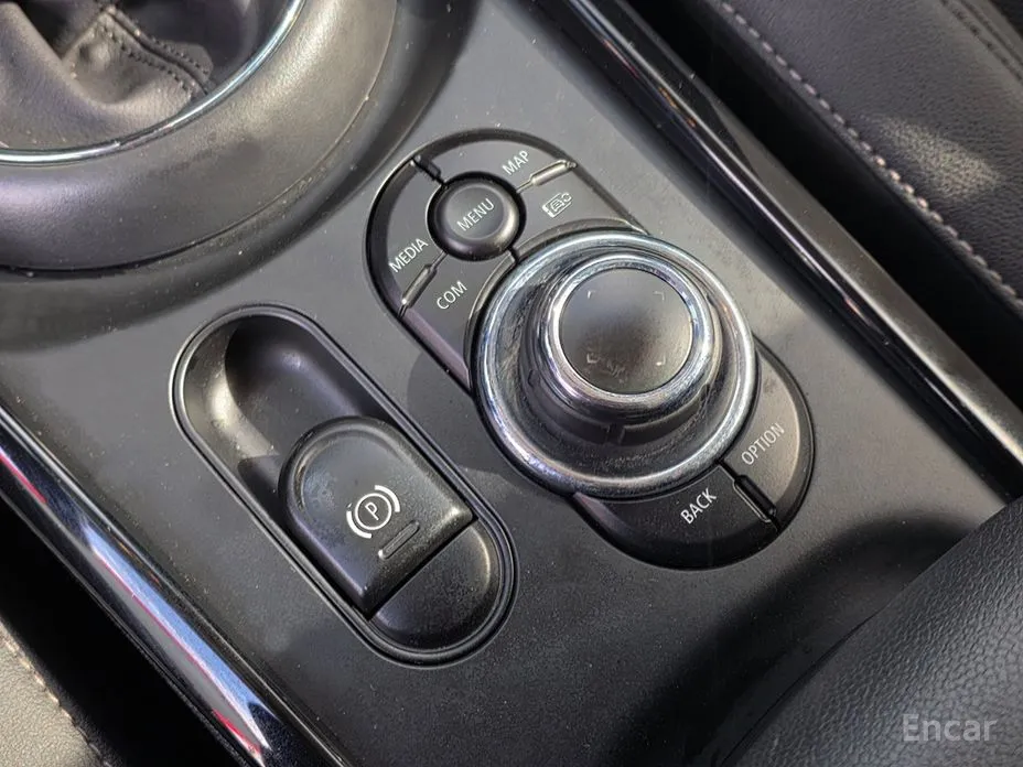 Фото 14 - Mini Clubman