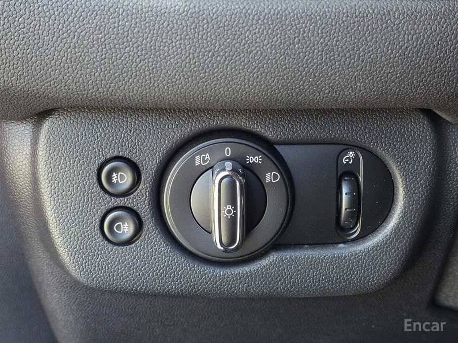 Фото 16 - Mini Clubman