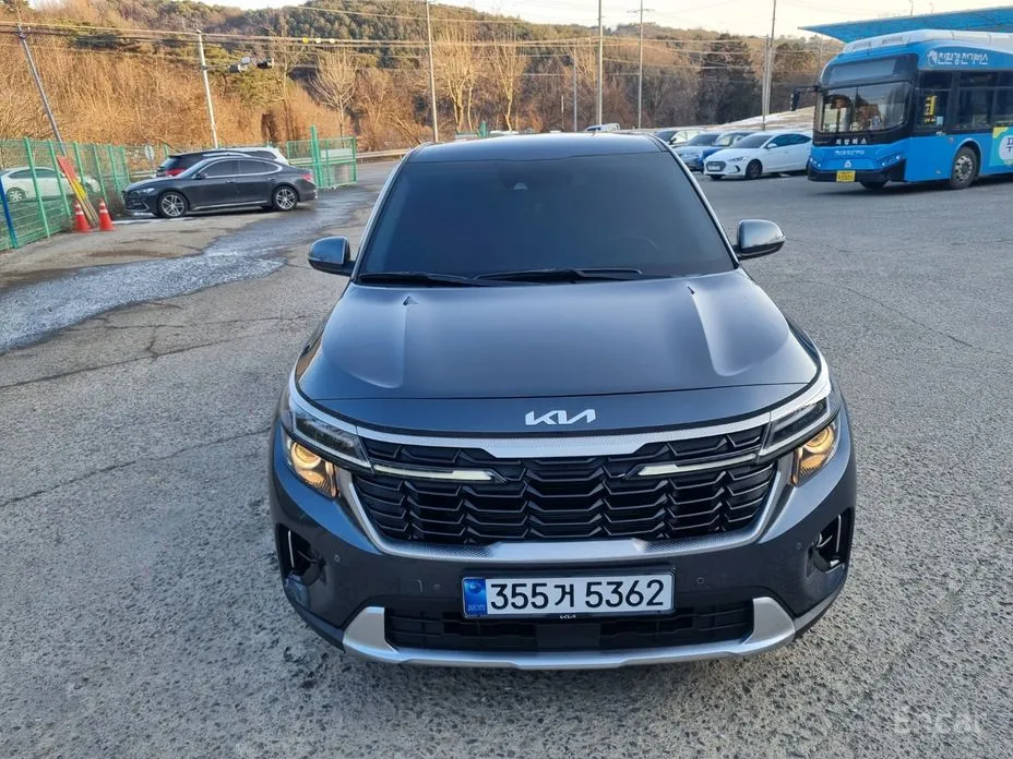 Фото 1 - Kia Seltos