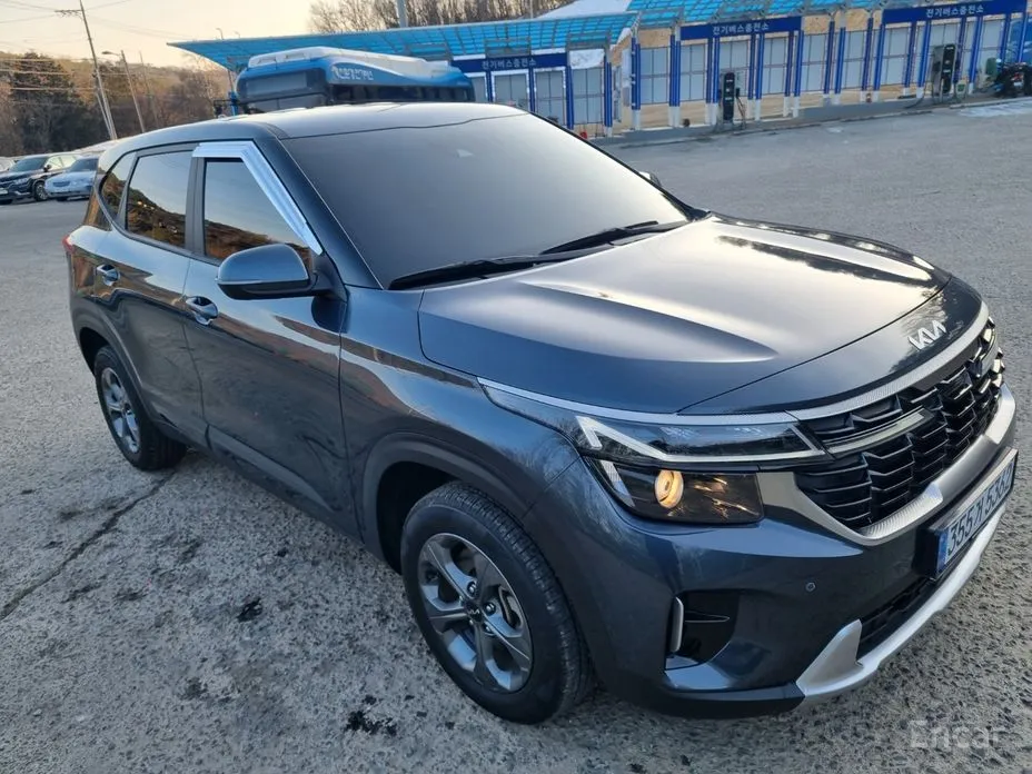 Фото 3 - Kia Seltos