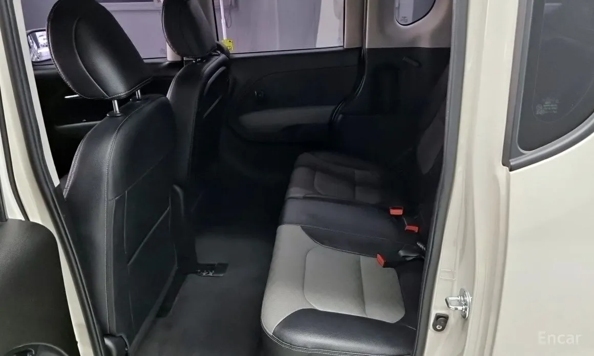 Фото 11 - Kia Ray