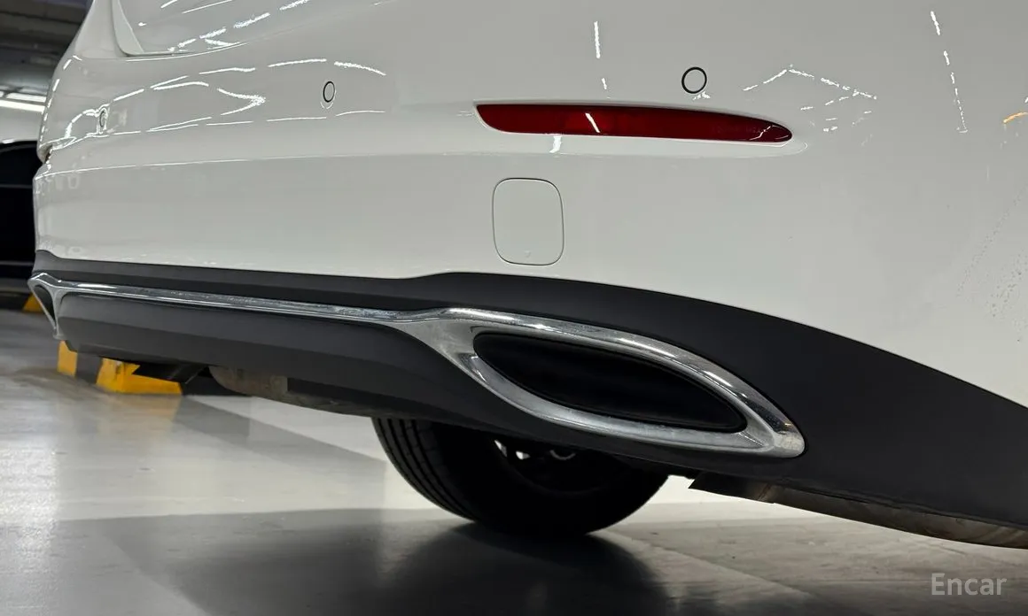 Фото 11 - Mercedes-Benz C-Class