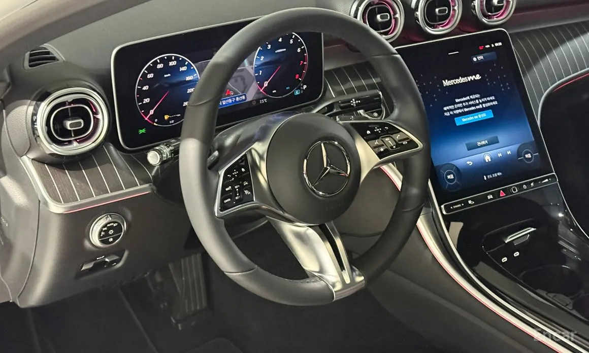 Фото 15 - Mercedes-Benz C-Class