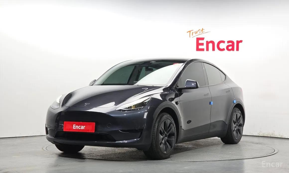 Photo 1 - Tesla Model Y
