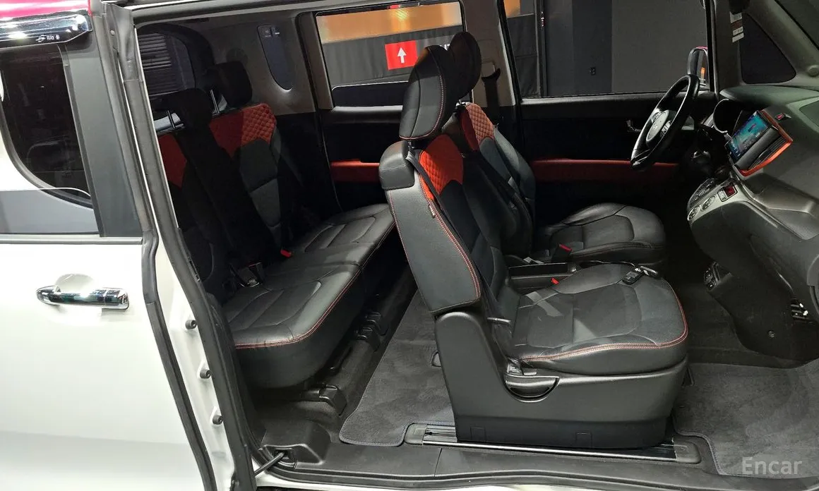 Фото 11 - Kia Ray