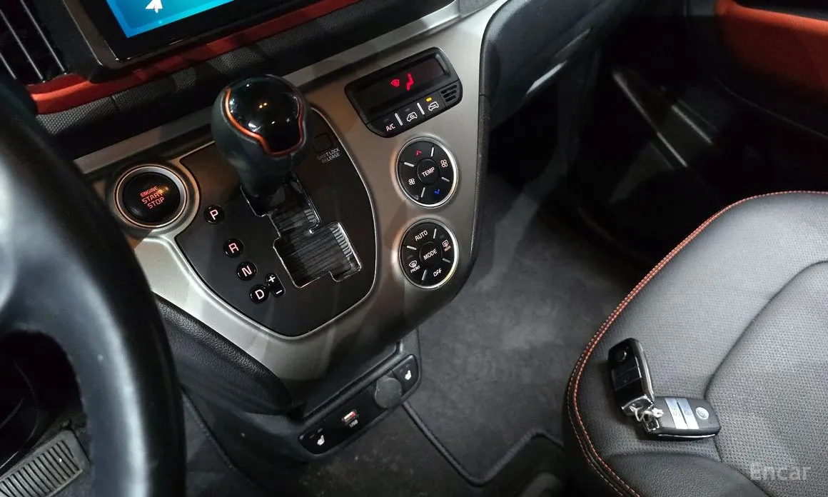 Фото 9 - Kia Ray