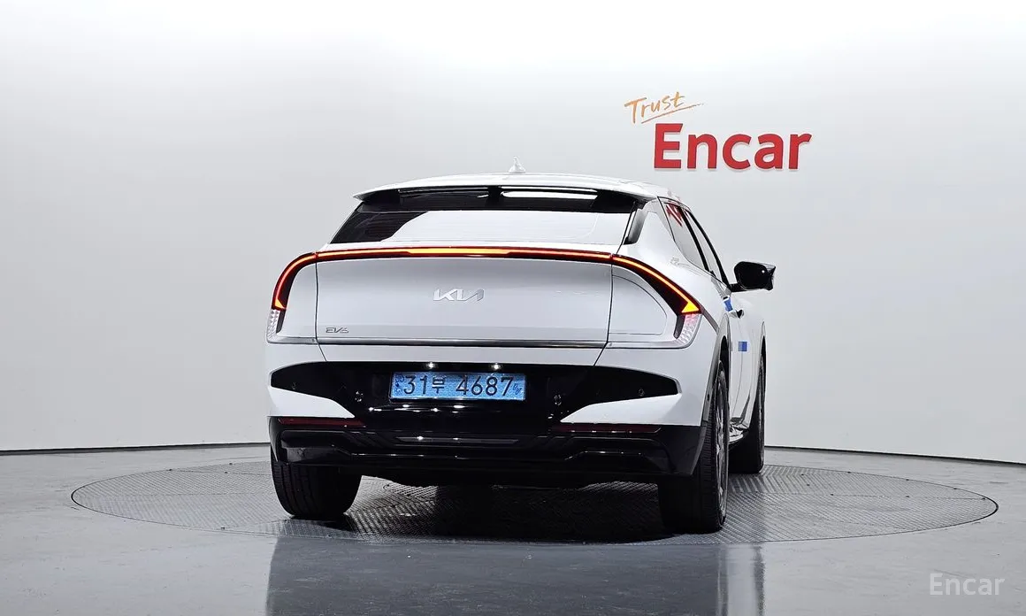 Фото 4 - Kia EV6