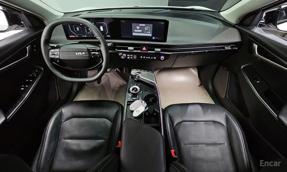 Фото 7 - Kia EV6