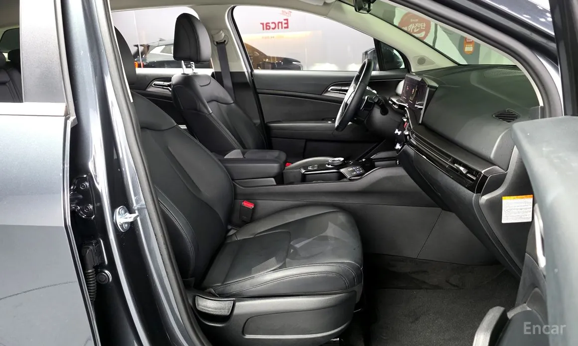 Фото 11 - Kia Sportage