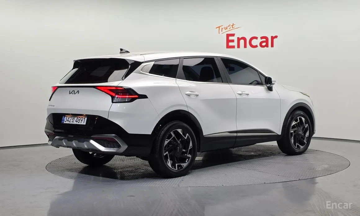 Фото 2 - Kia Sportage