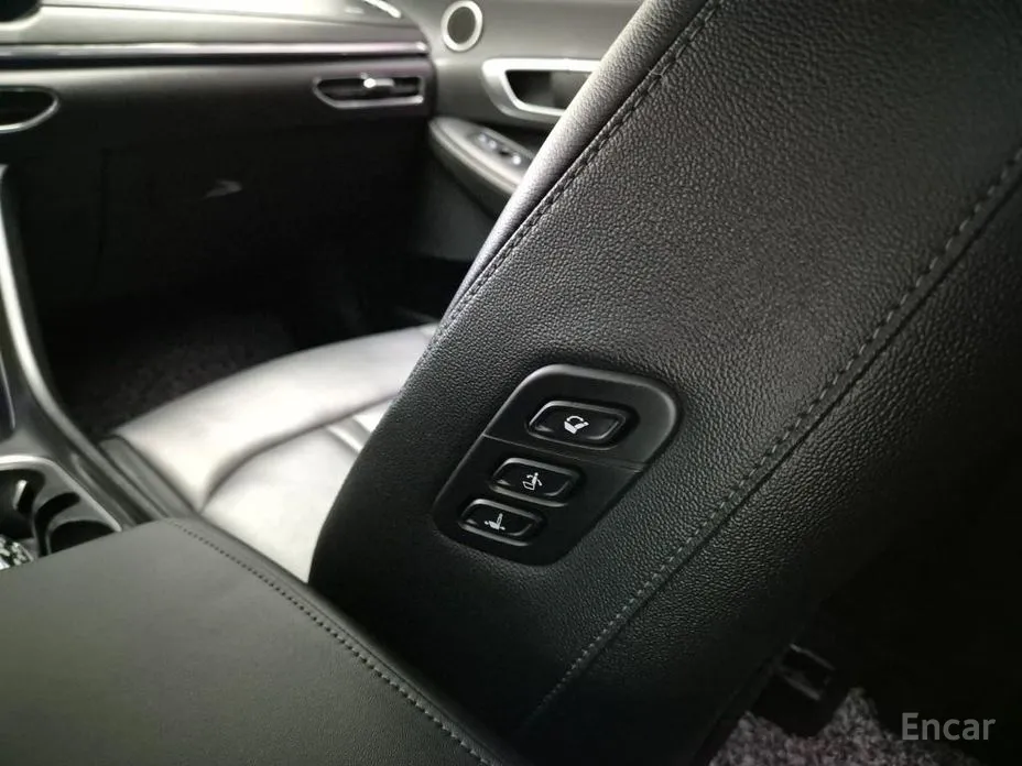 Фото 15 - Hyundai Sonata