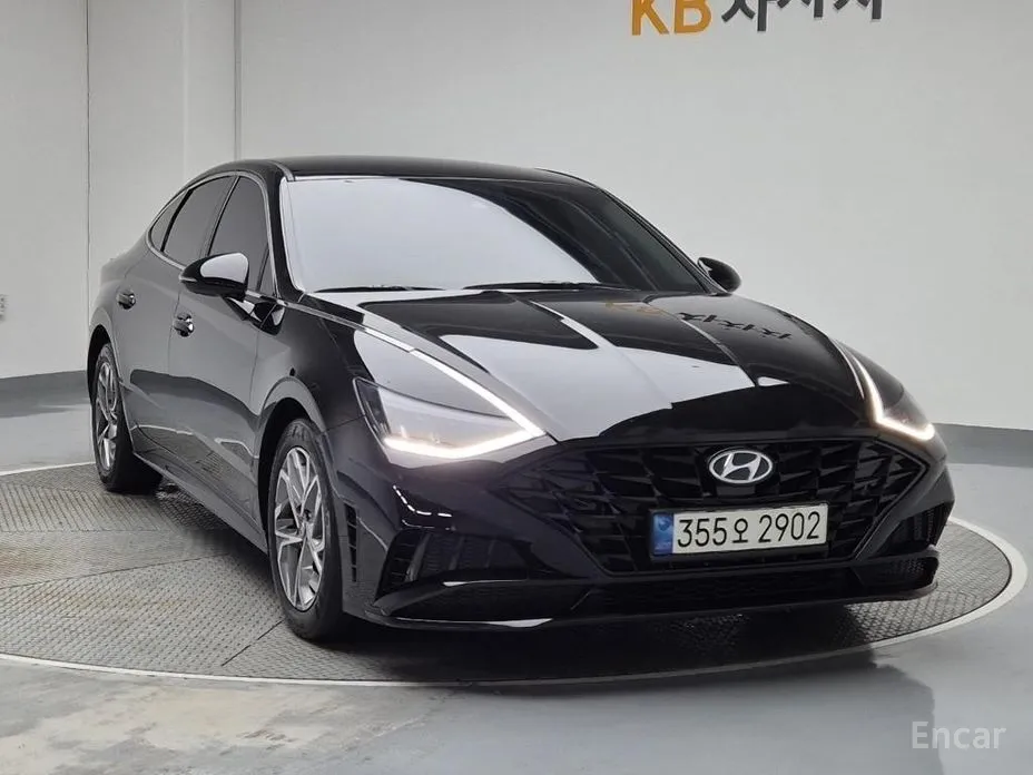 Фото 4 - Hyundai Sonata