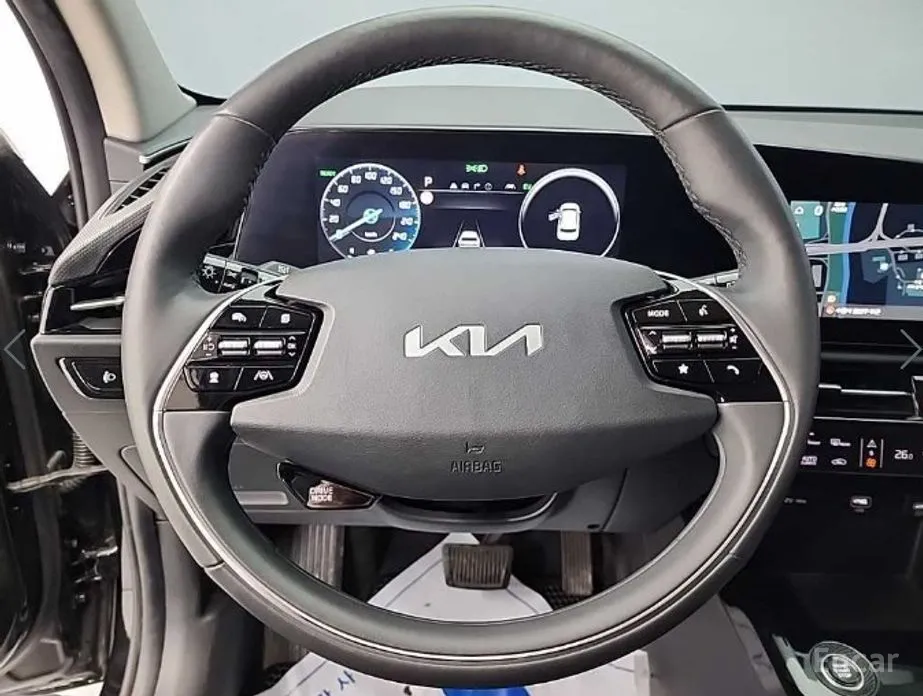 Фото 9 - Kia Niro