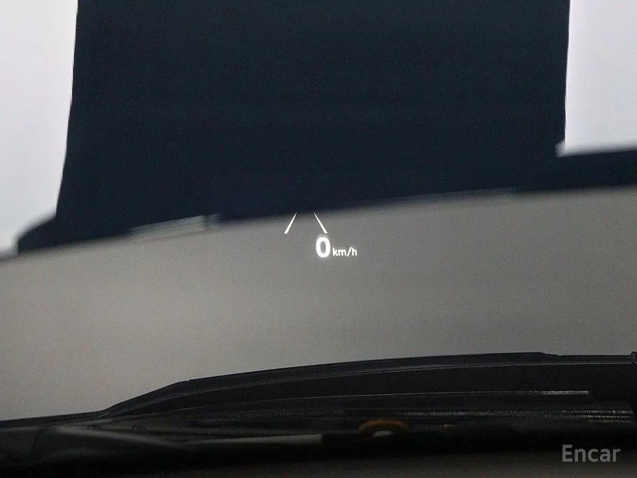 Фото 10 - Genesis G90