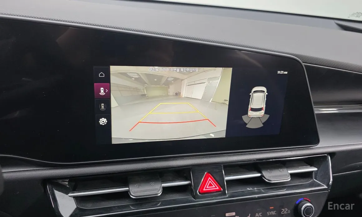 Фото 17 - Kia Niro