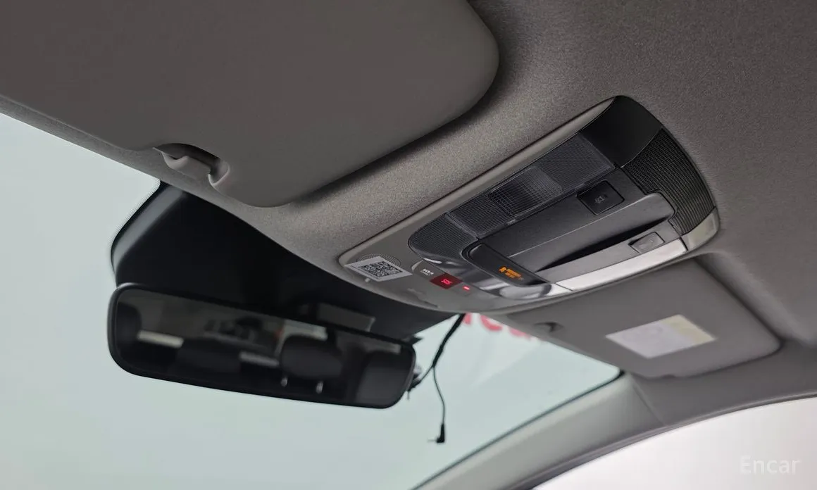 Фото 19 - Kia Niro