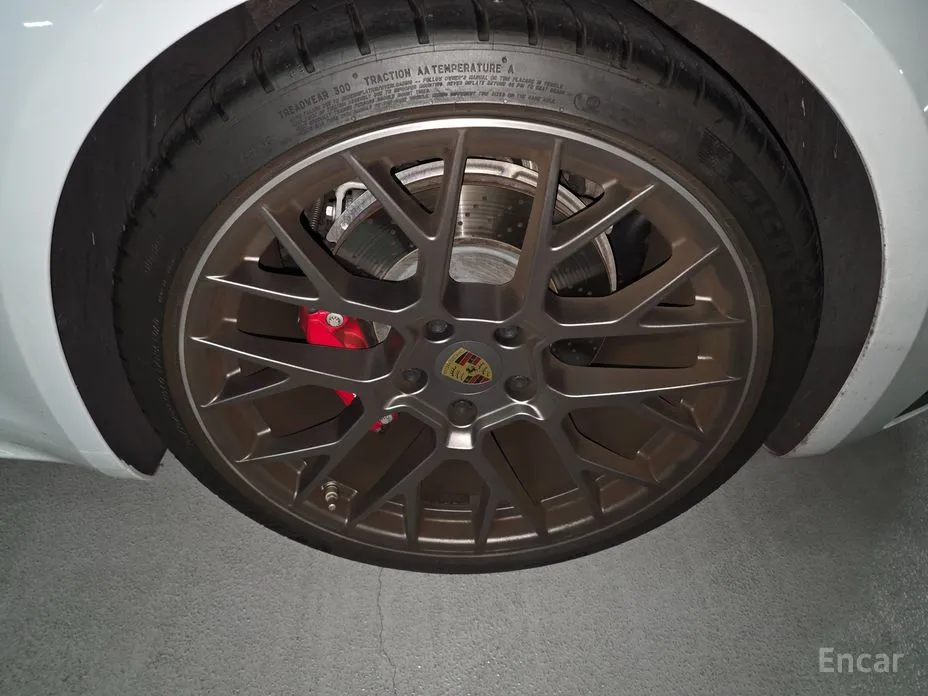 Фото 12 - Porsche 911