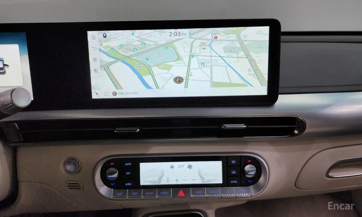 Фото 14 - Genesis GV60