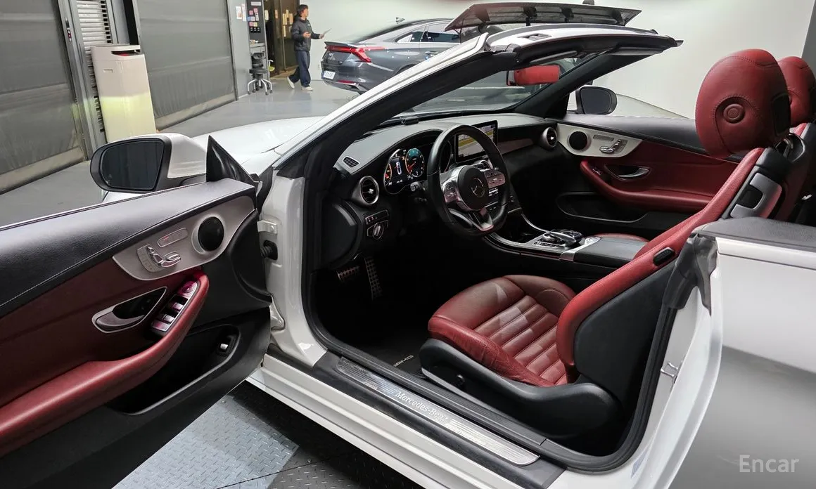 Фото 10 - Mercedes-Benz C-Class