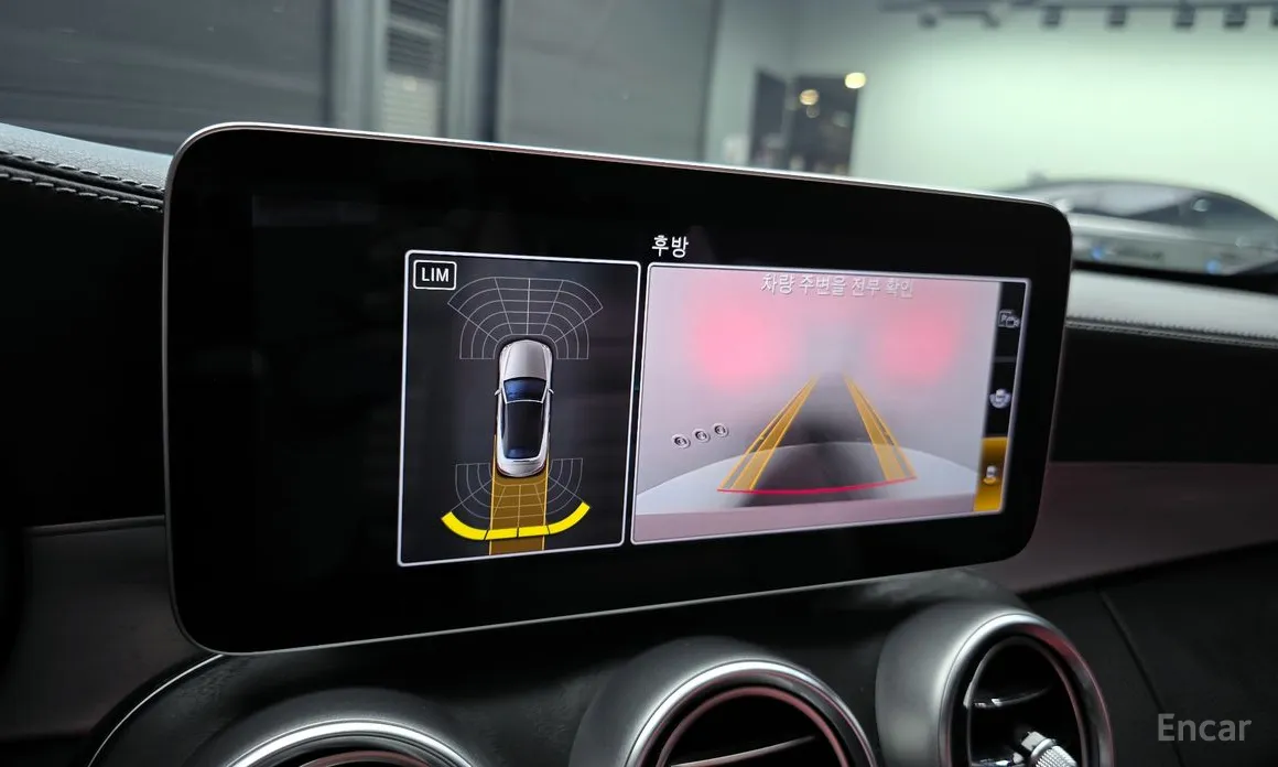 Фото 17 - Mercedes-Benz C-Class