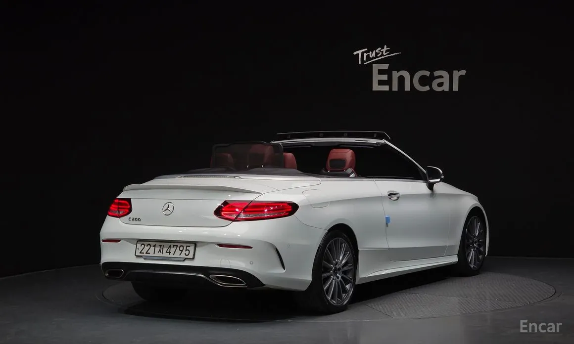 Фото 2 - Mercedes-Benz C-Class