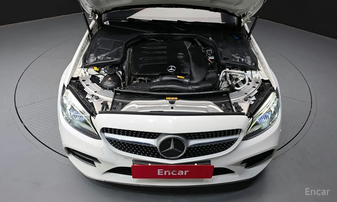 Фото 6 - Mercedes-Benz C-Class