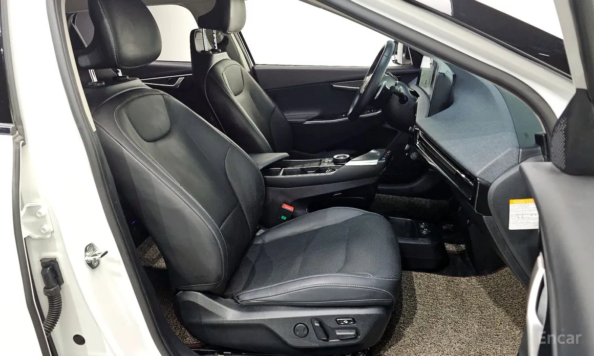 Фото 12 - Kia EV6