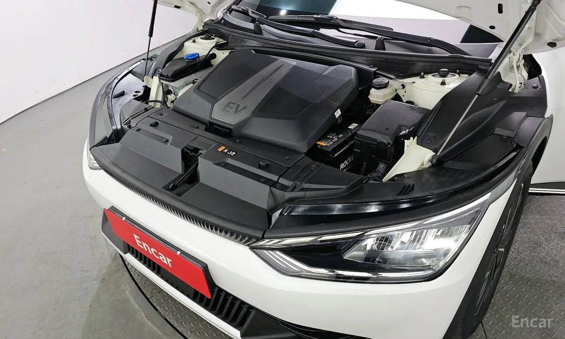 Фото 6 - Kia EV6