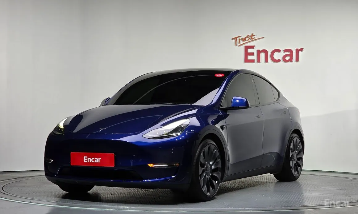 Photo 1 - Tesla Model Y