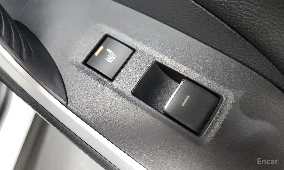 Фото 18 - Toyota RAV4