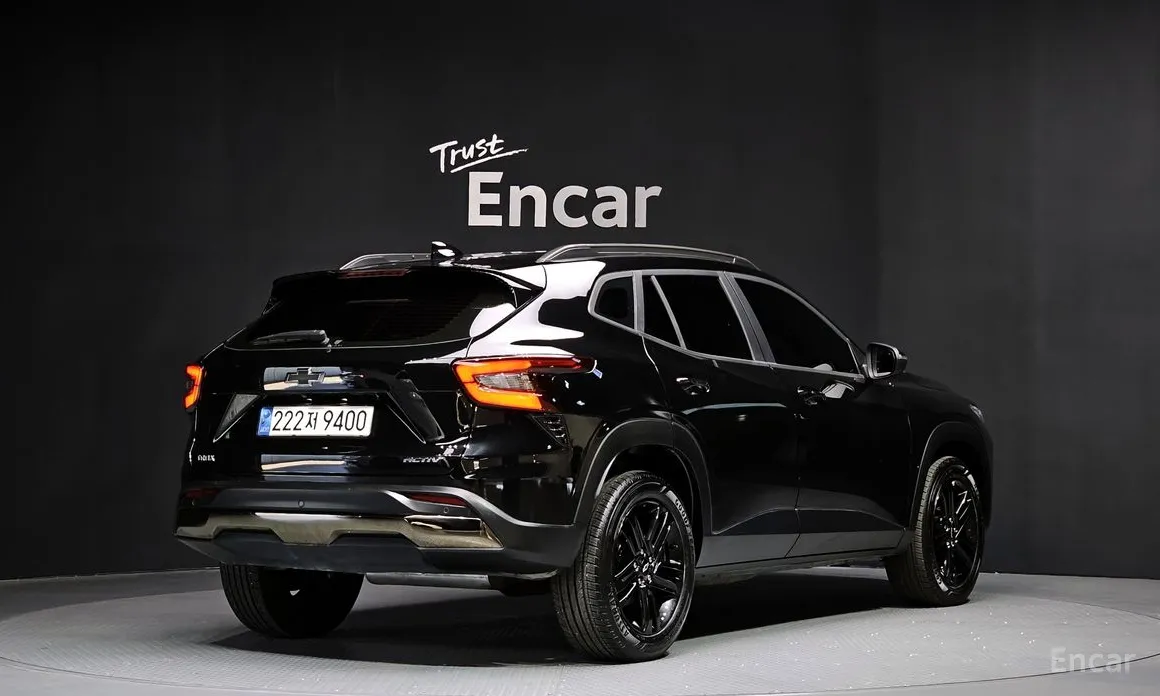 Фото 2 - Chevrolet Trax