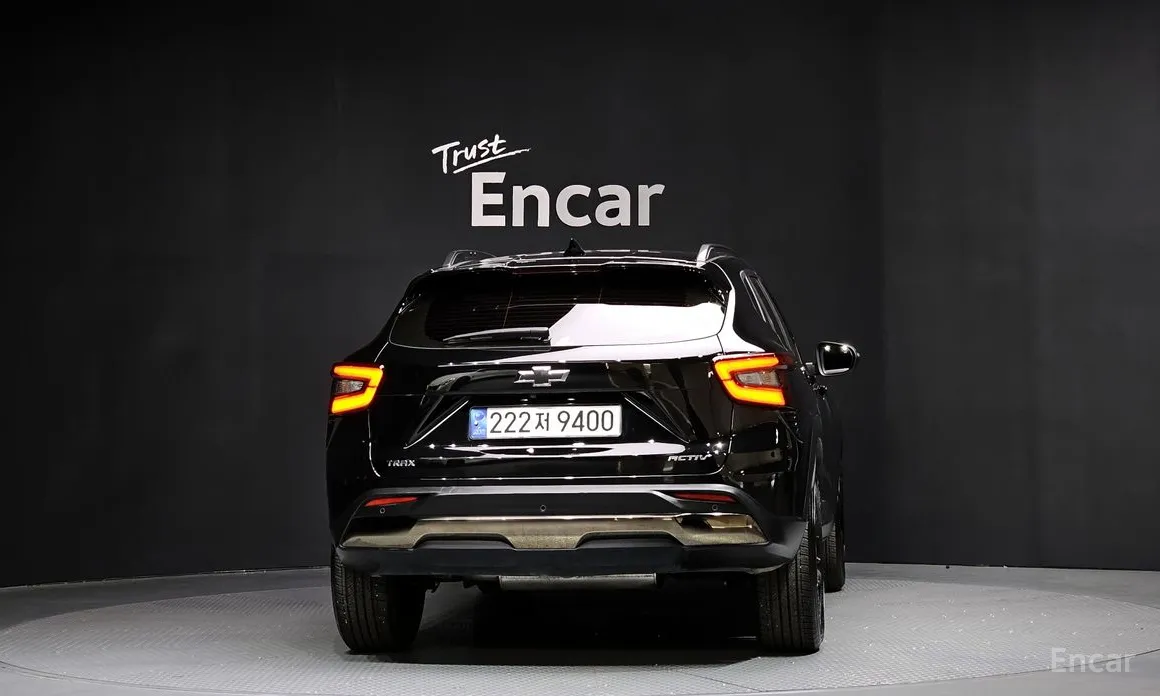 Фото 4 - Chevrolet Trax