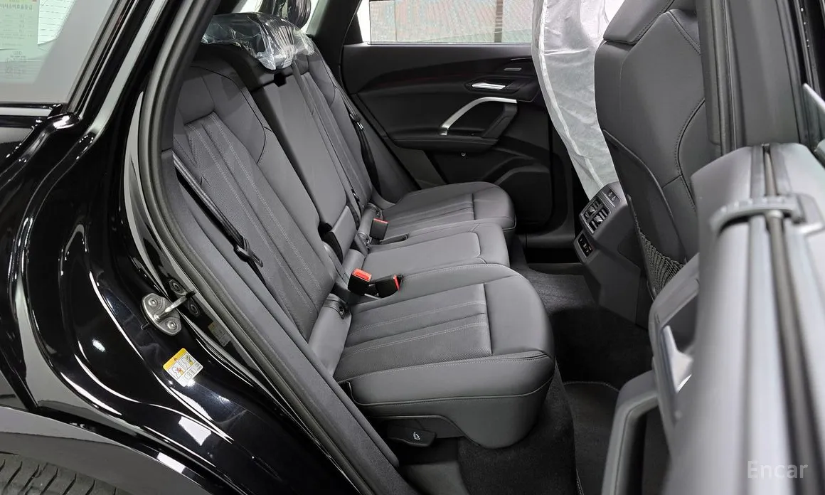 Фото 12 - Audi Q5