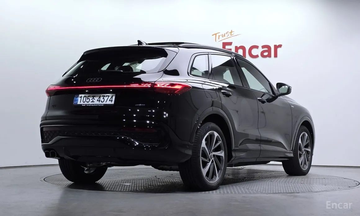 Фото 2 - Audi Q5